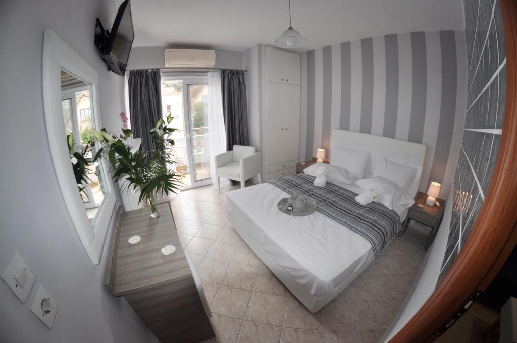 Green View Apartments 리메나스 외부 사진