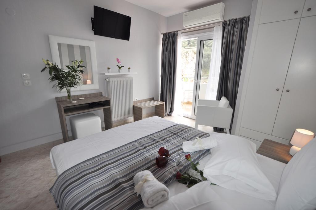 Green View Apartments 리메나스 객실 사진